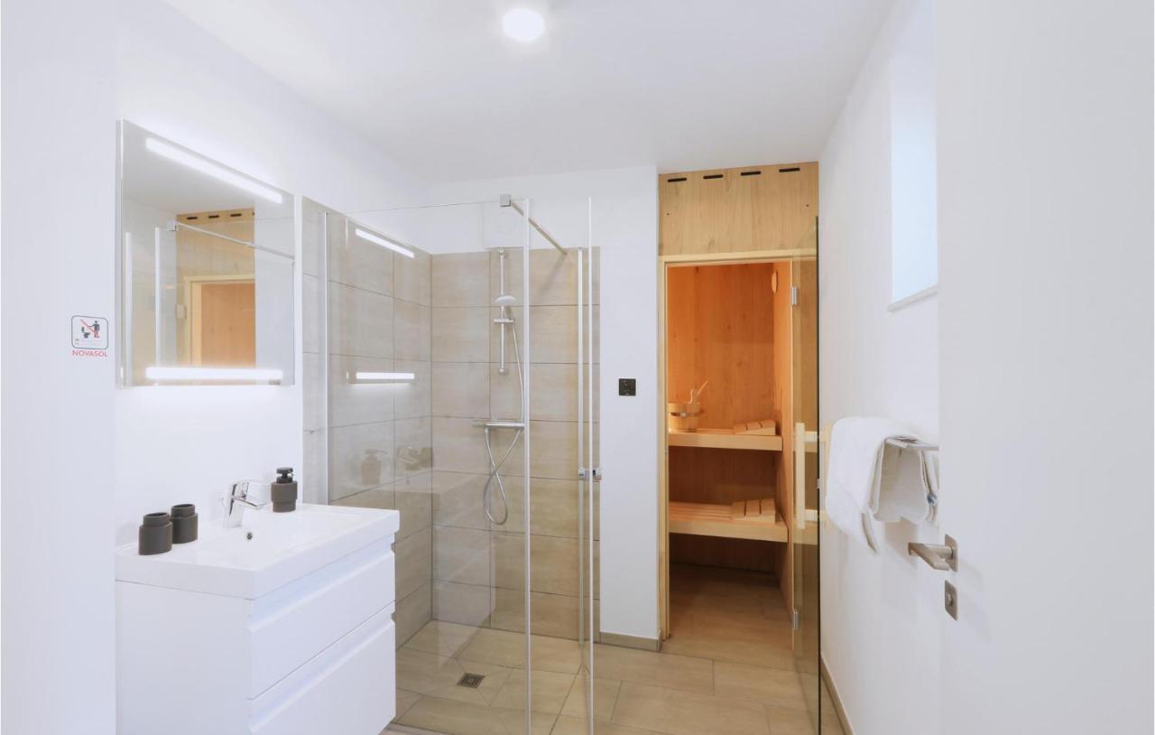 Cozy Home In Lembruch-Duemmer See With Wifi Luaran gambar